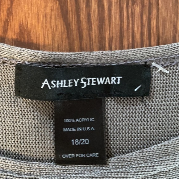 ASHLEY STEWART women’s PLUS SIZE KNIT LIGHT SWEATER w/ DOMAN SLEEVES SIZE 18/20 - Picture 11 of 12